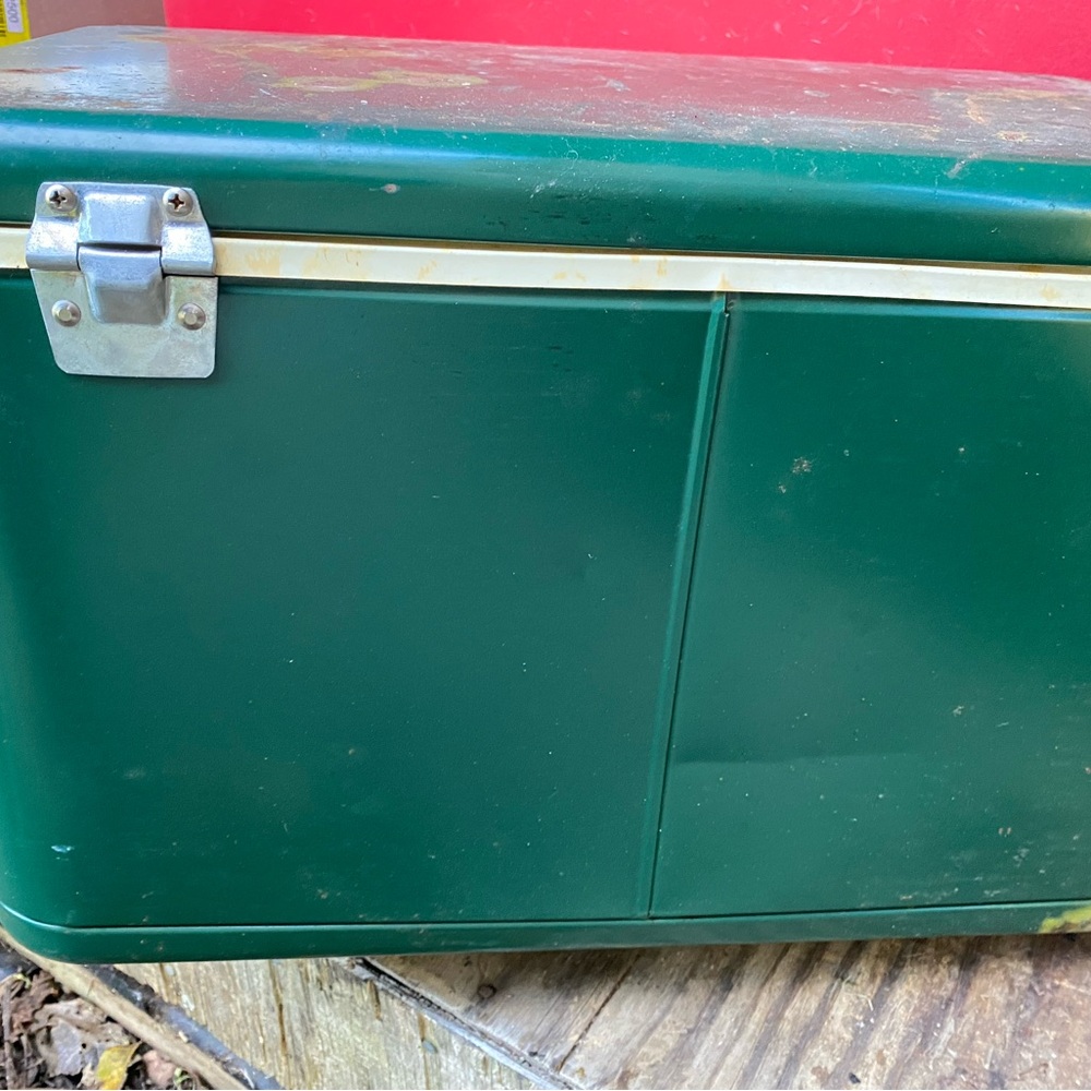 Old school, vintage, Thermos cooler.